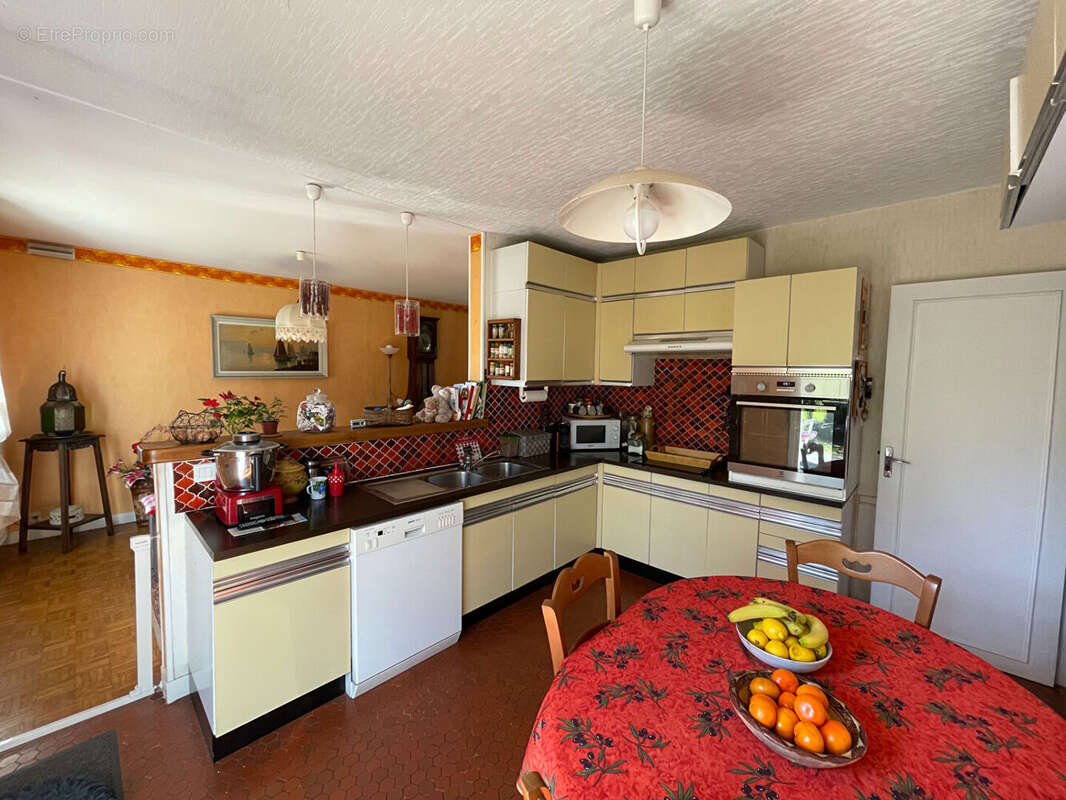 Maison à MORIGNY-CHAMPIGNY