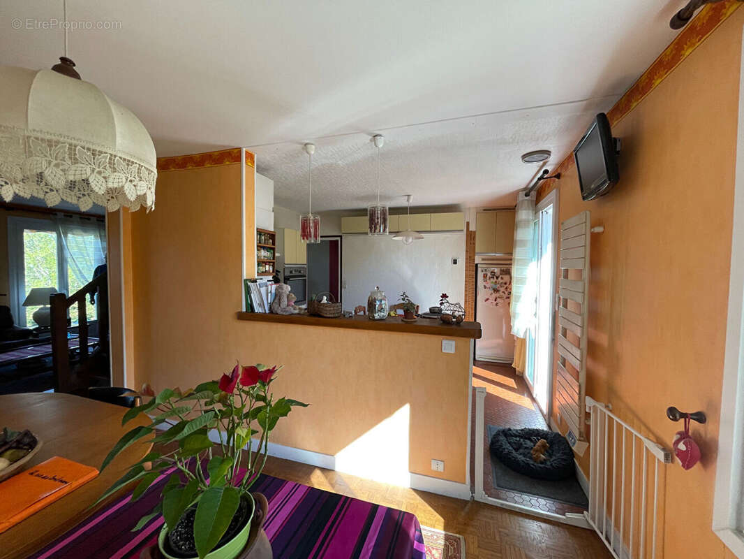 Maison à MORIGNY-CHAMPIGNY