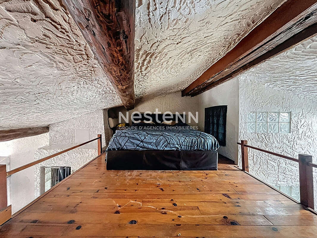 Appartement à VALLAURIS