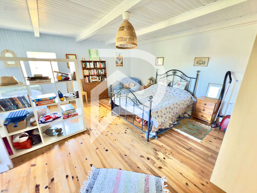 Maison à CHAMPSEVRAINE