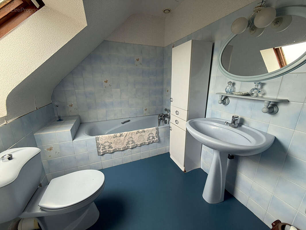 Maison à PLOUER-SUR-RANCE