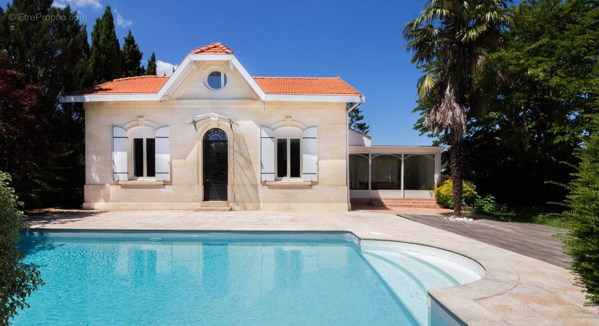 Maison à LE BOUSCAT