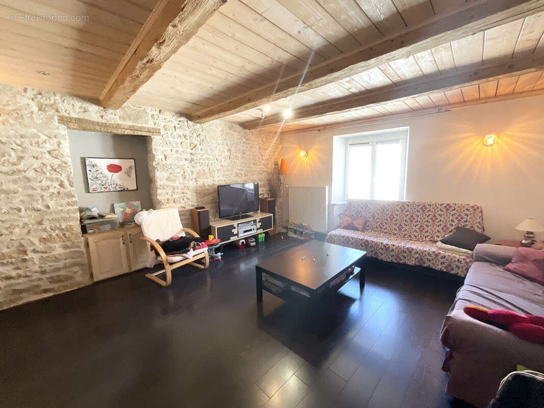 Appartement à ORNANS