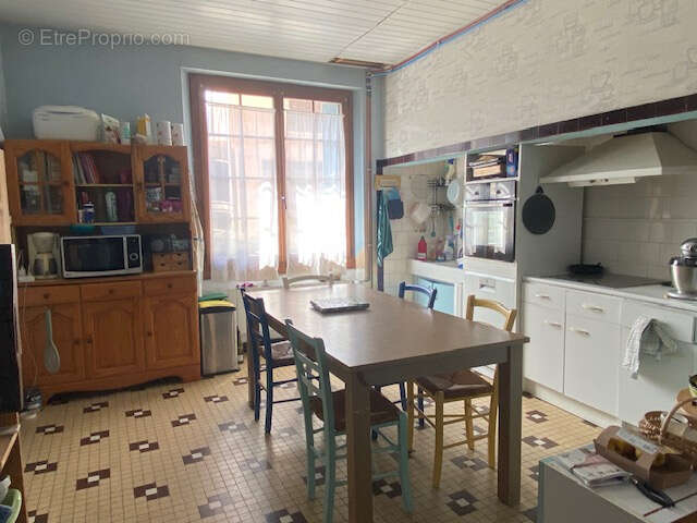 Maison à LISLE-SUR-TARN