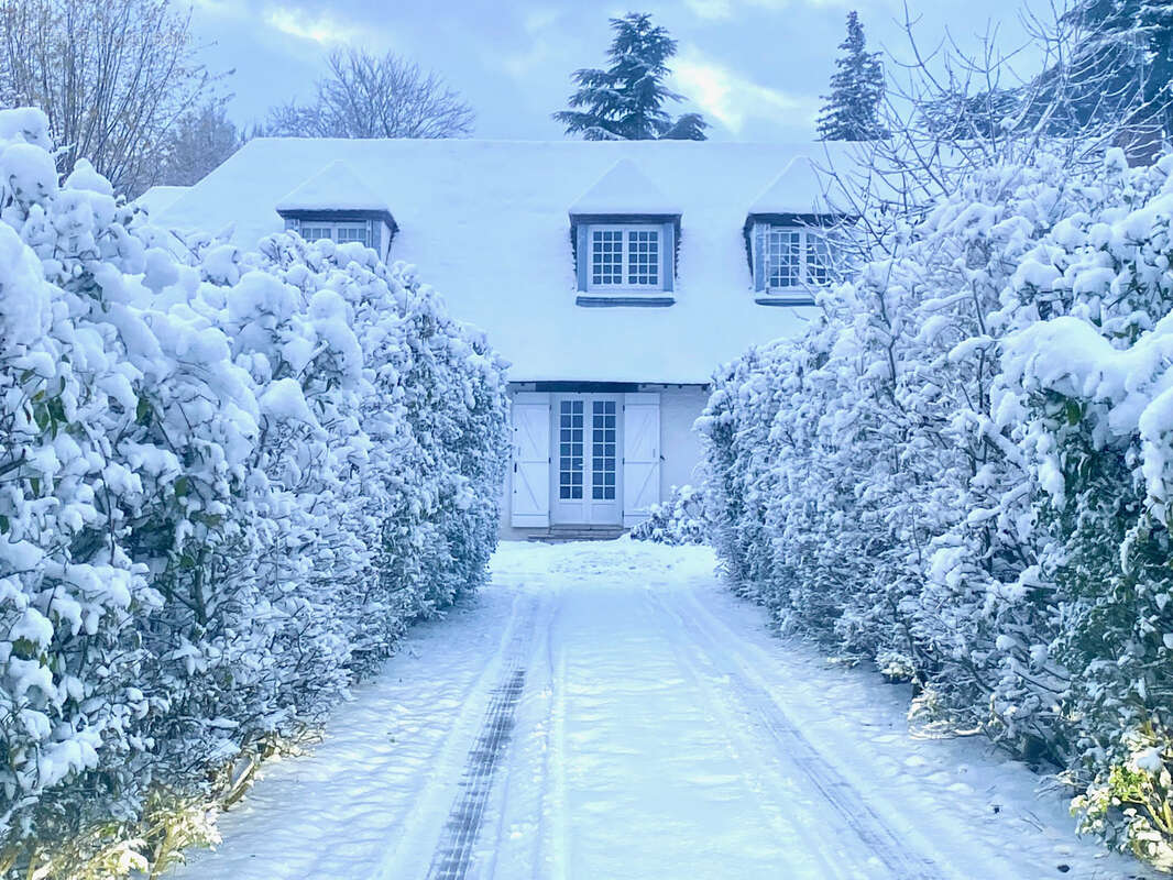 Maison à BOULLAY-LES-TROUX