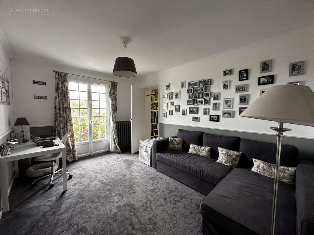 Maison à BOULLAY-LES-TROUX