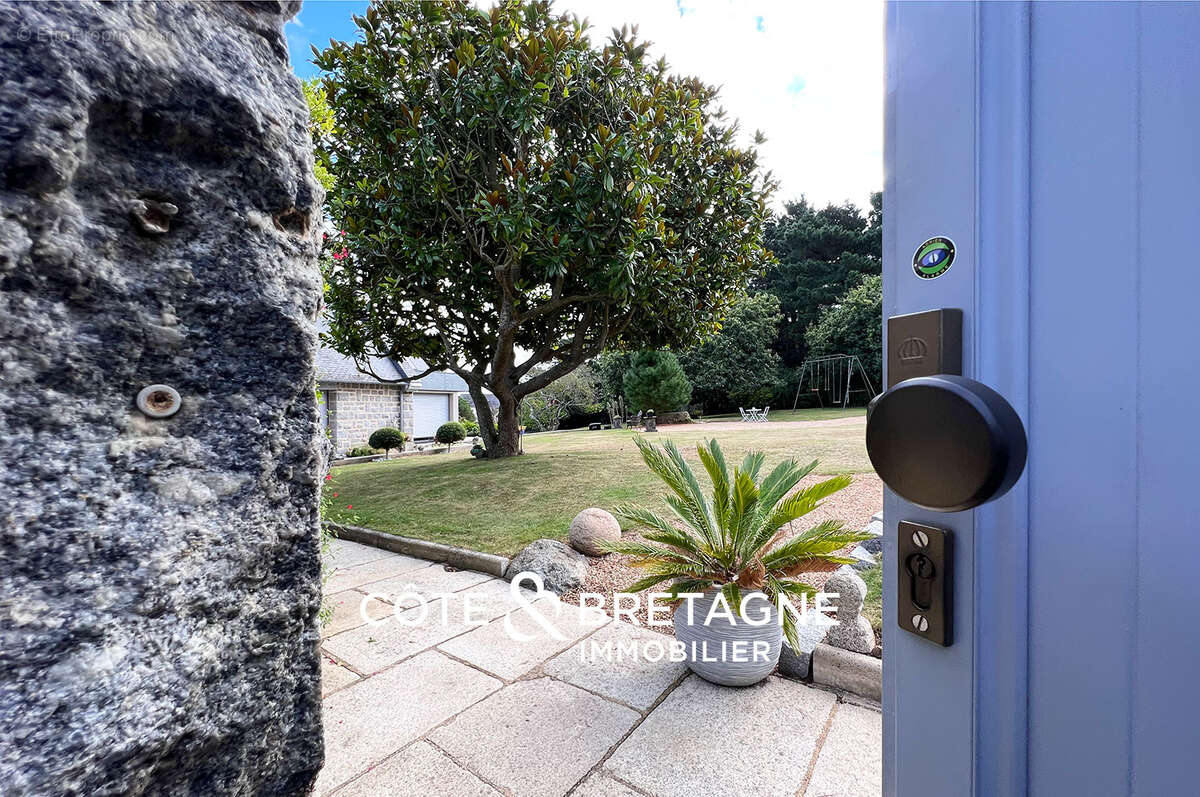 Maison à ETABLES-SUR-MER