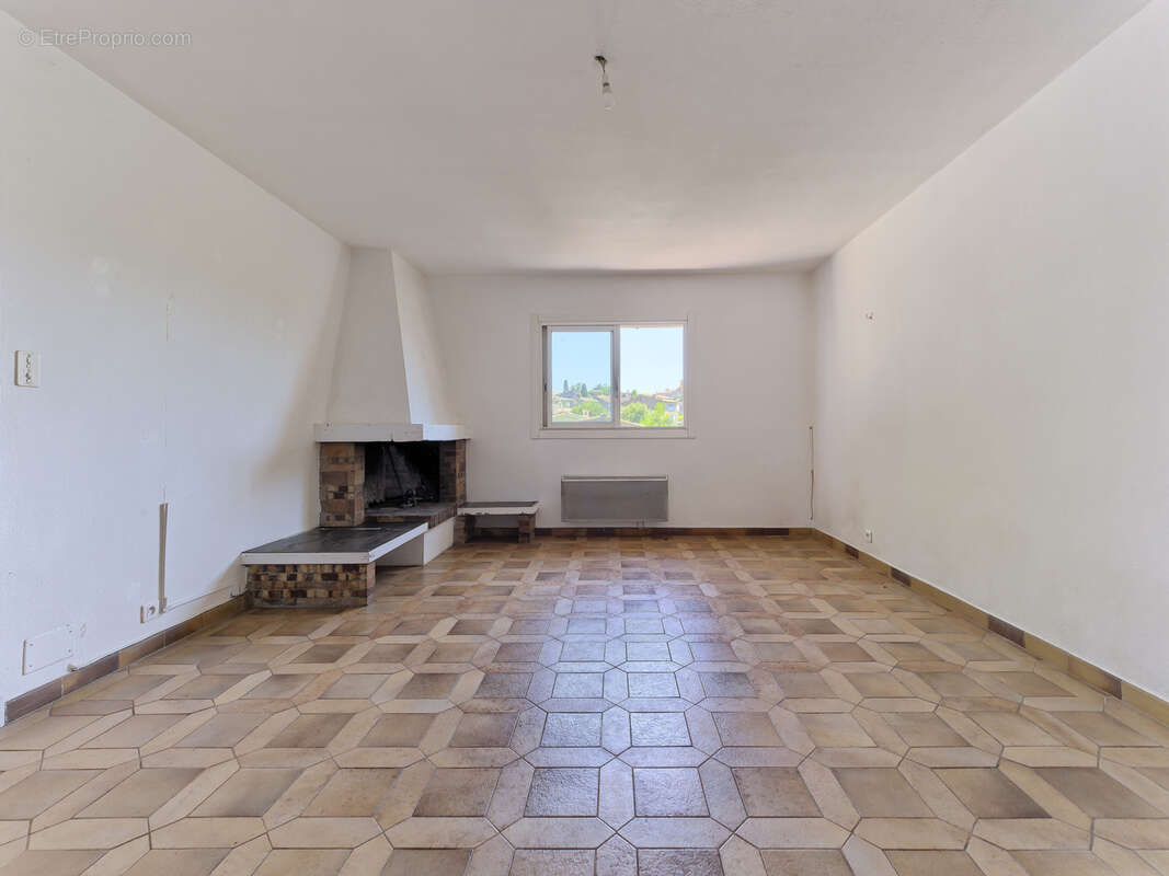 Maison à CAGNES-SUR-MER