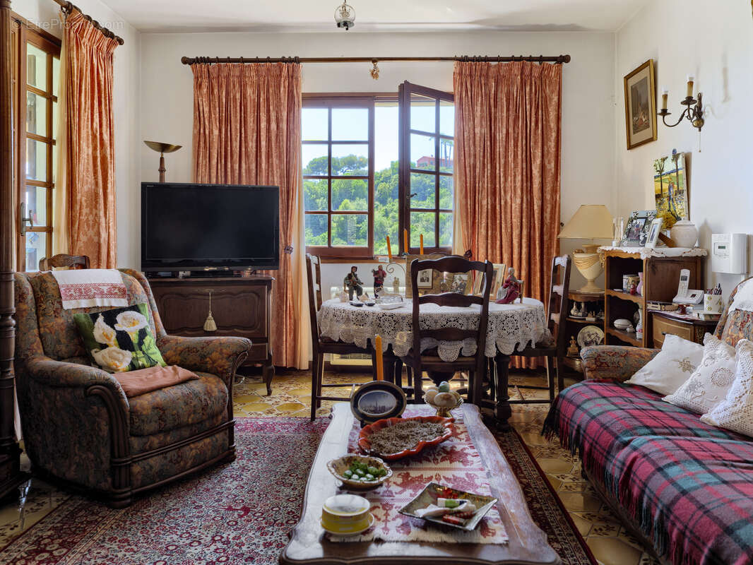 Maison à CAGNES-SUR-MER