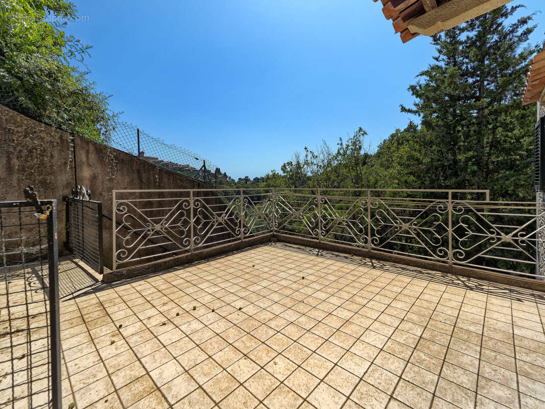 Maison à CAGNES-SUR-MER