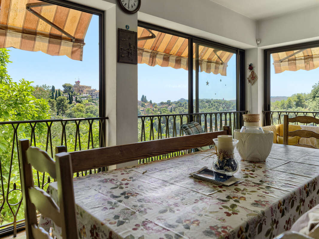 Maison à CAGNES-SUR-MER