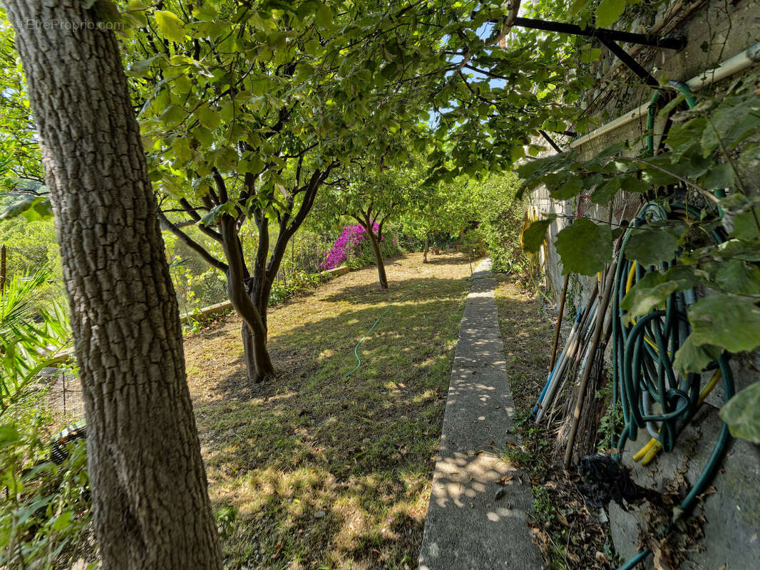 Maison à CAGNES-SUR-MER