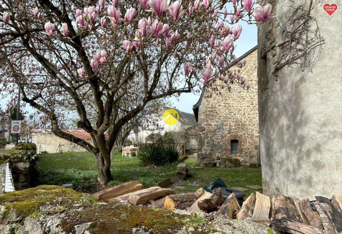 Maison à BENEVENT-L&#039;ABBAYE