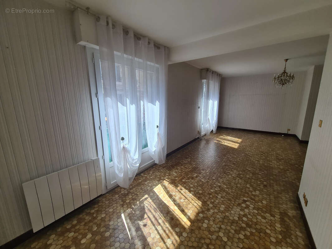 Appartement à ESPALION