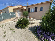 Maison à SAINT-LAURENT-DE-LA-SALANQUE