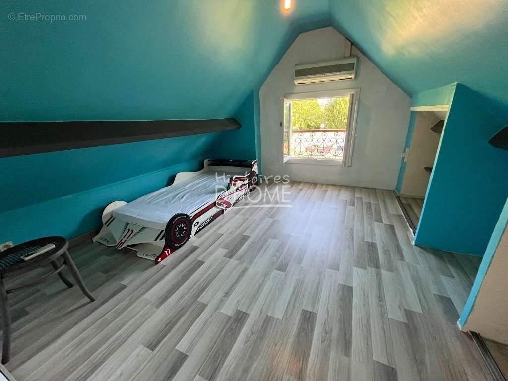 Maison à ROZAY-EN-BRIE