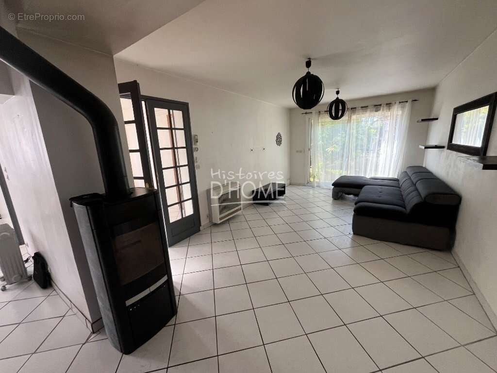 Maison à ROZAY-EN-BRIE