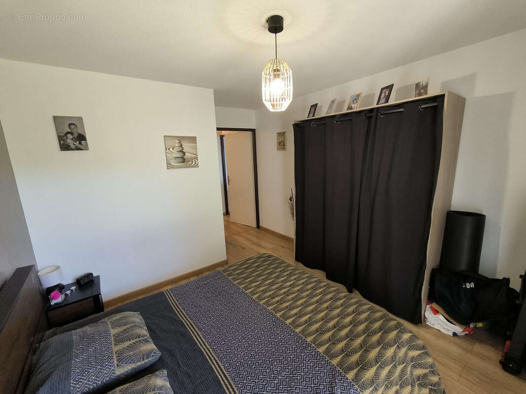 Maison à MONDONVILLE