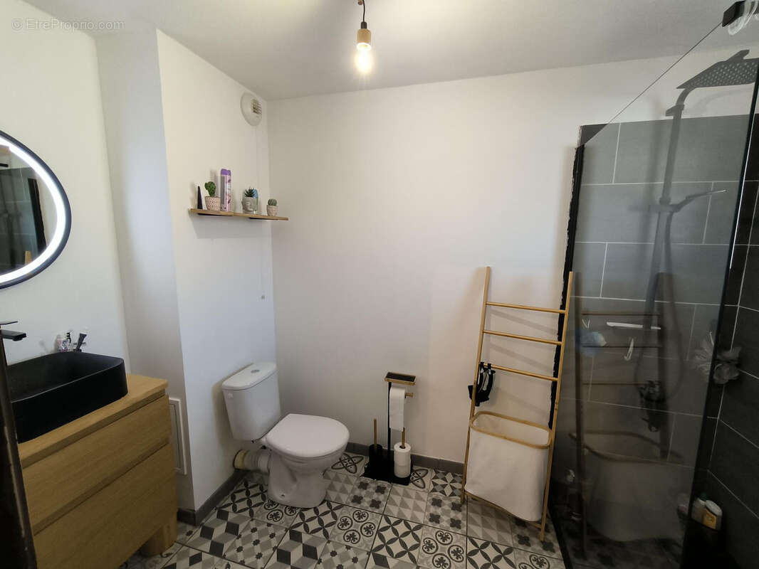 Maison à MONDONVILLE