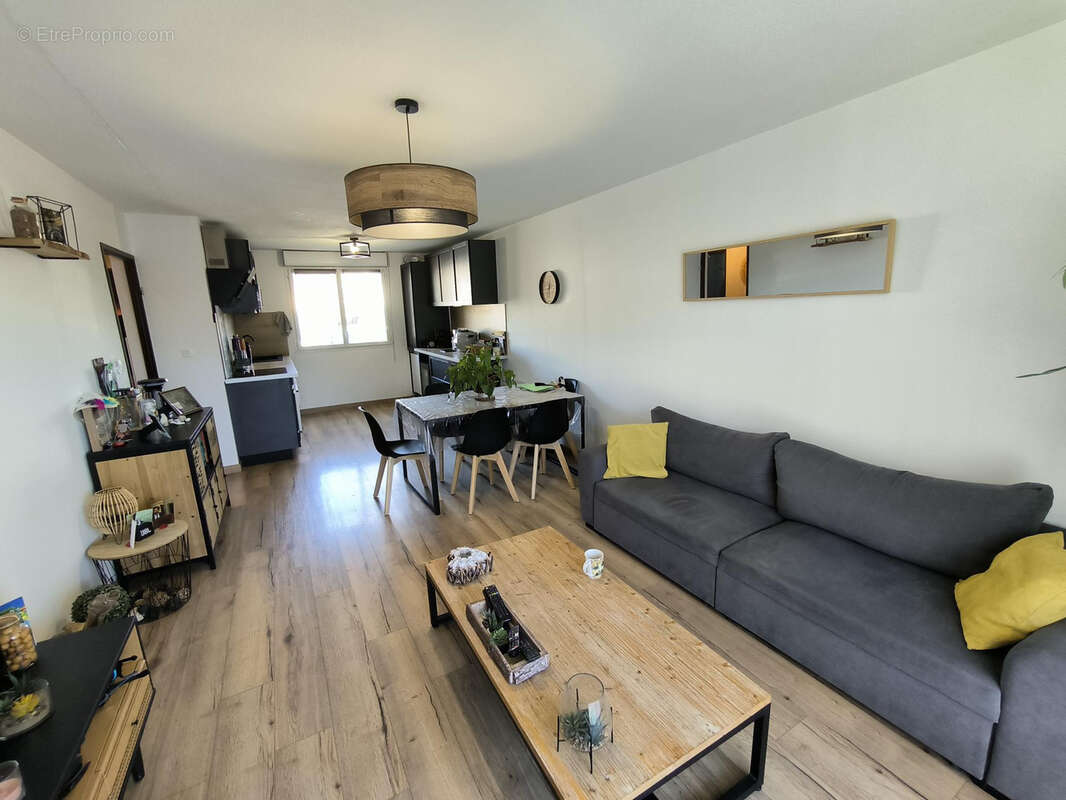 Maison à MONDONVILLE