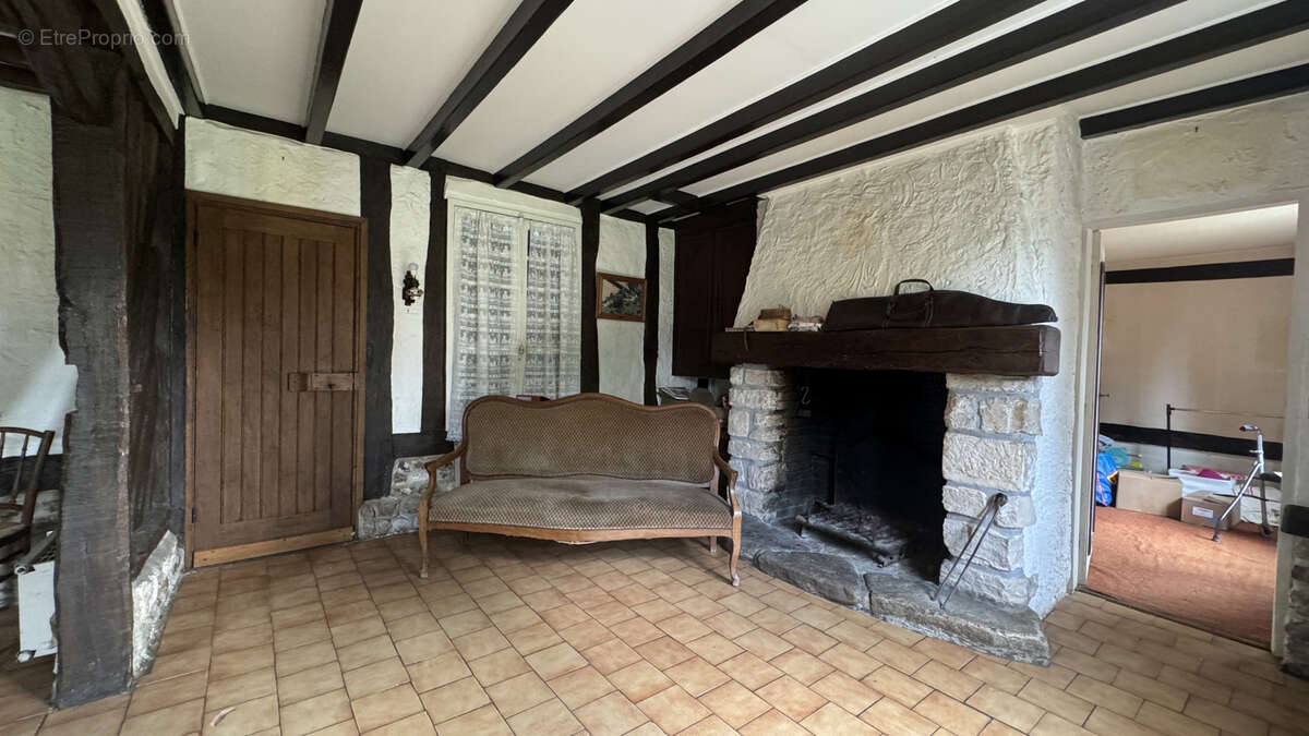 Maison à PONT-L&#039;EVEQUE