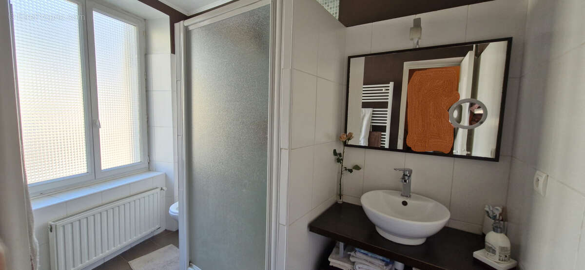 Appartement à SAINT-ETIENNE