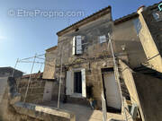 Maison à FONTVIEILLE