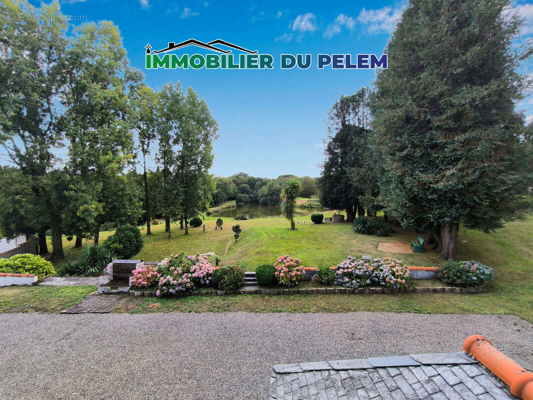 Maison à PLOUGONVER