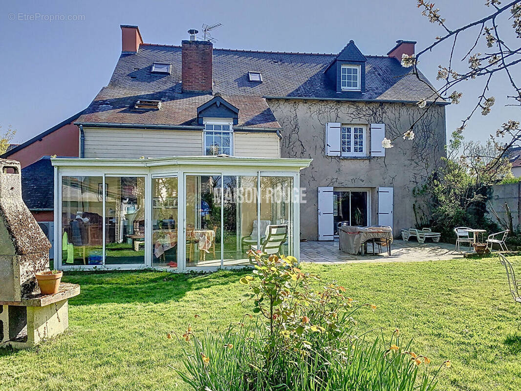 Maison à SAINT-DOMINEUC