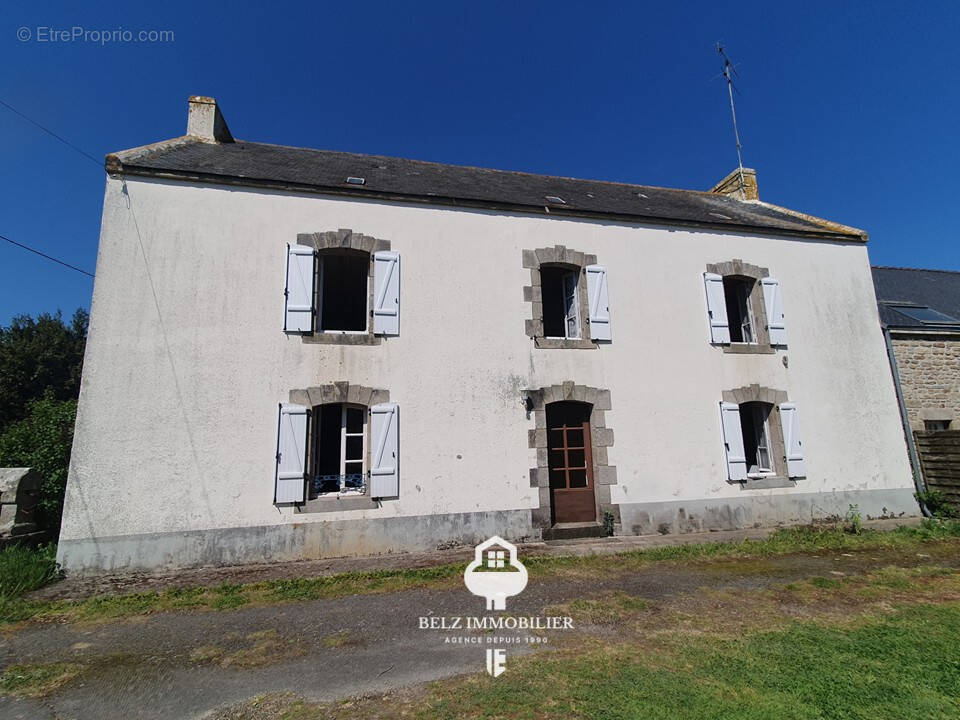 Maison à LOCOAL-MENDON