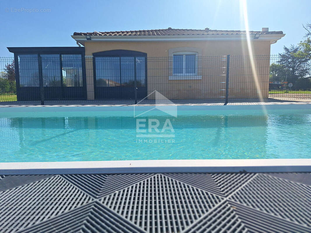 Maison à MONTPON-MENESTEROL