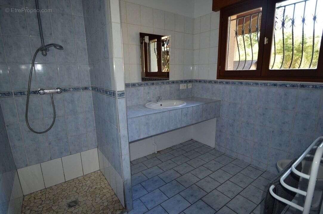 #maison #gers #garage #dépendance #manciet  - Maison à MANCIET