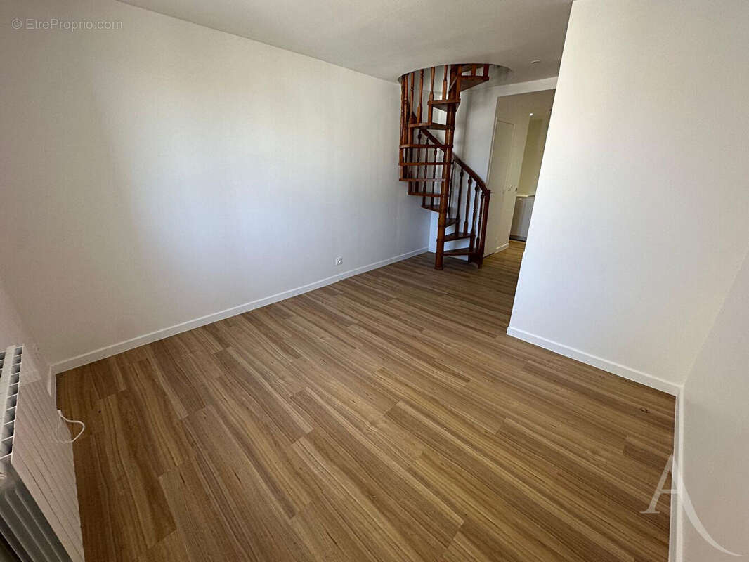 Appartement à MANTES-LA-JOLIE