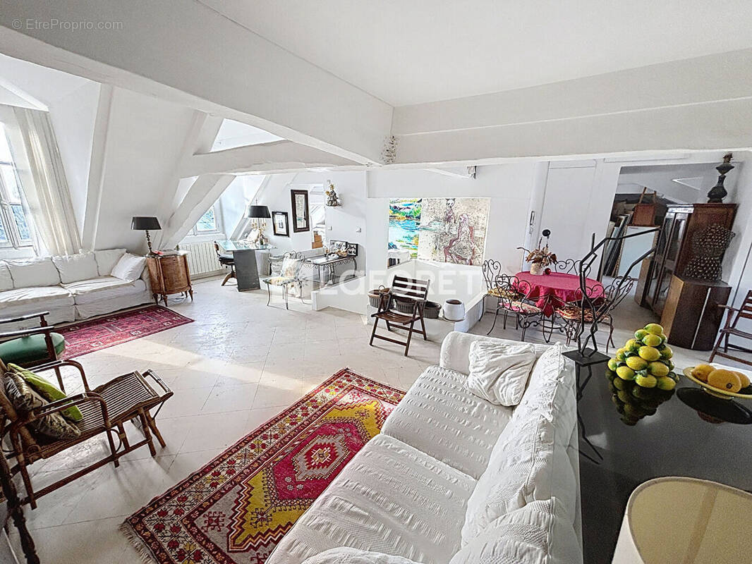 Appartement à VILLEJUIF