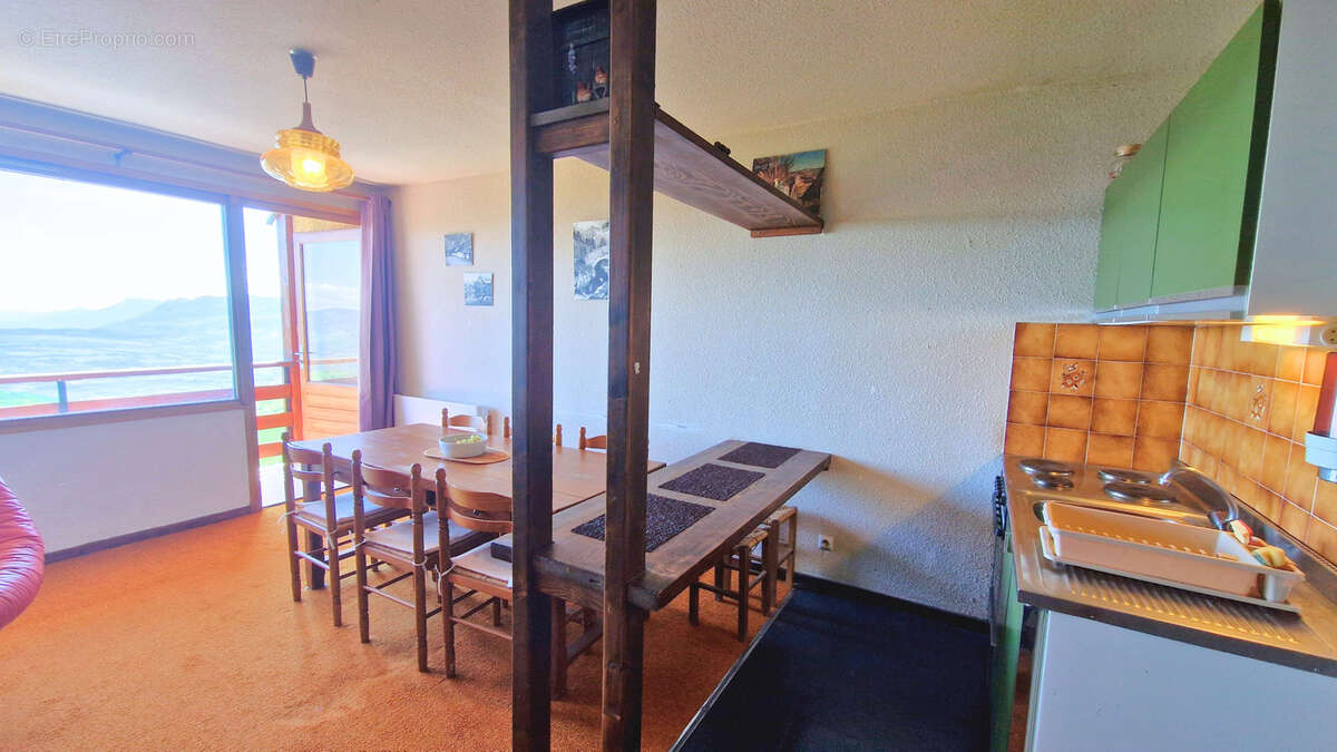 Appartement à SAINT-MICHEL-DE-CHAILLOL