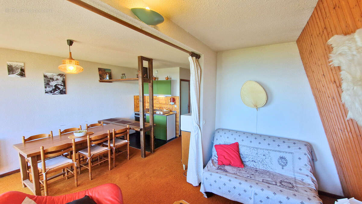 Appartement à SAINT-MICHEL-DE-CHAILLOL