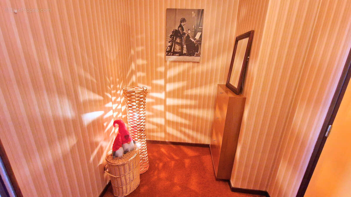 Appartement à SAINT-MICHEL-DE-CHAILLOL