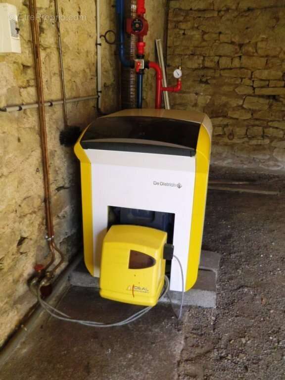 Maison à CHATILLON-EN-BAZOIS