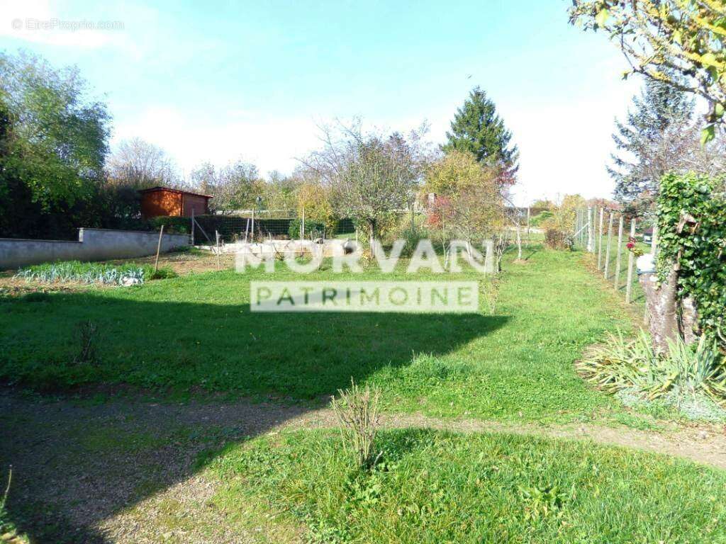 Maison à CHATILLON-EN-BAZOIS