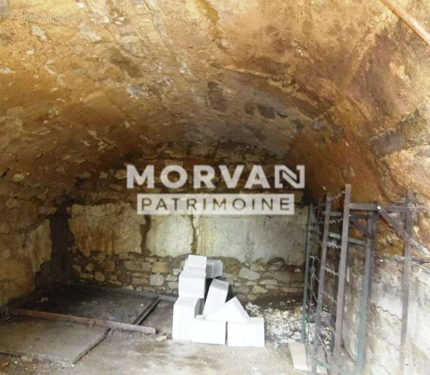 Maison à CHATILLON-EN-BAZOIS