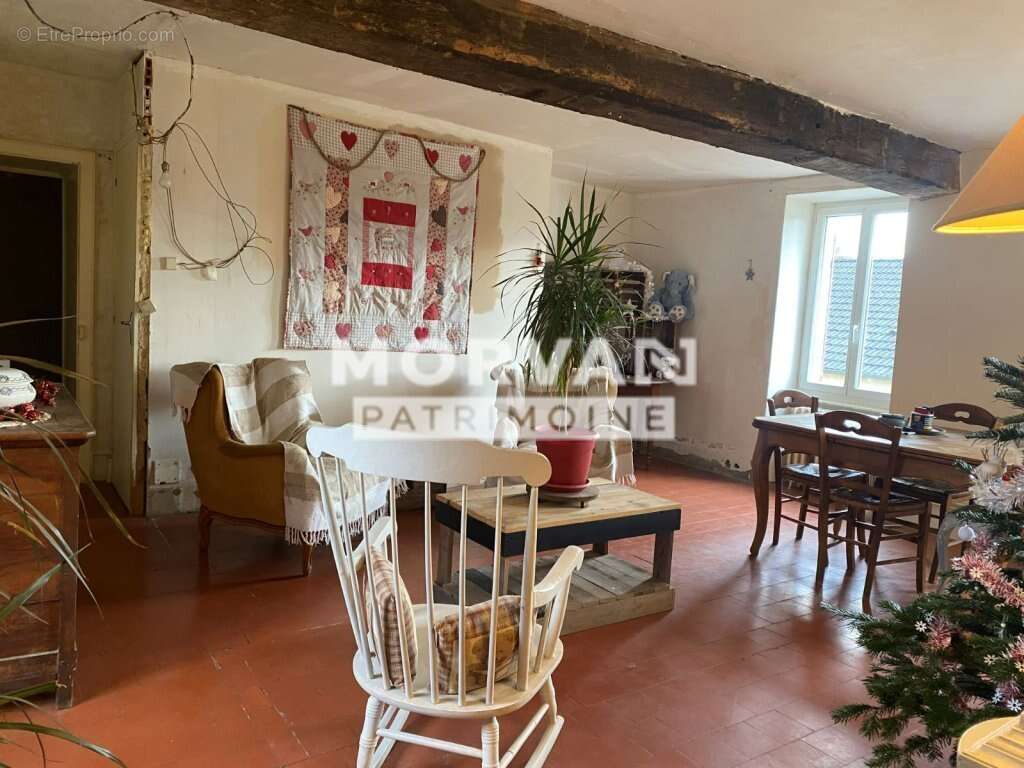 Maison à CHATILLON-EN-BAZOIS