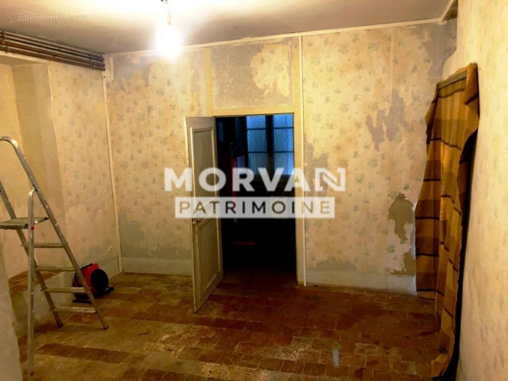 Maison à AUNAY-EN-BAZOIS