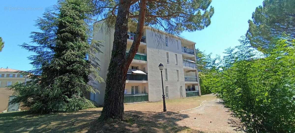 Appartement à VAISON-LA-ROMAINE