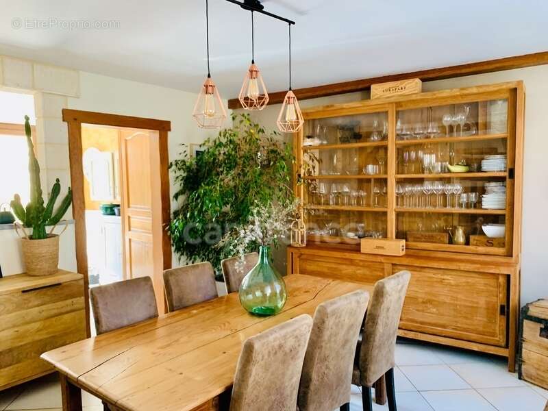 Maison à MAREUIL-SUR-AY