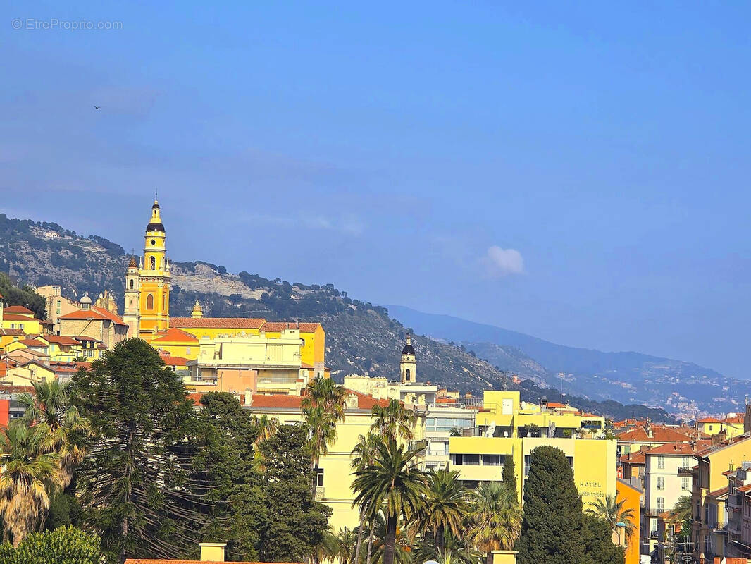 Appartement à MENTON