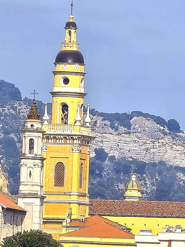 Appartement à MENTON