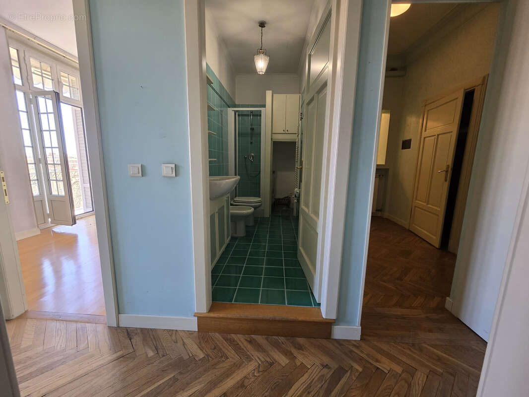 Appartement à MENTON