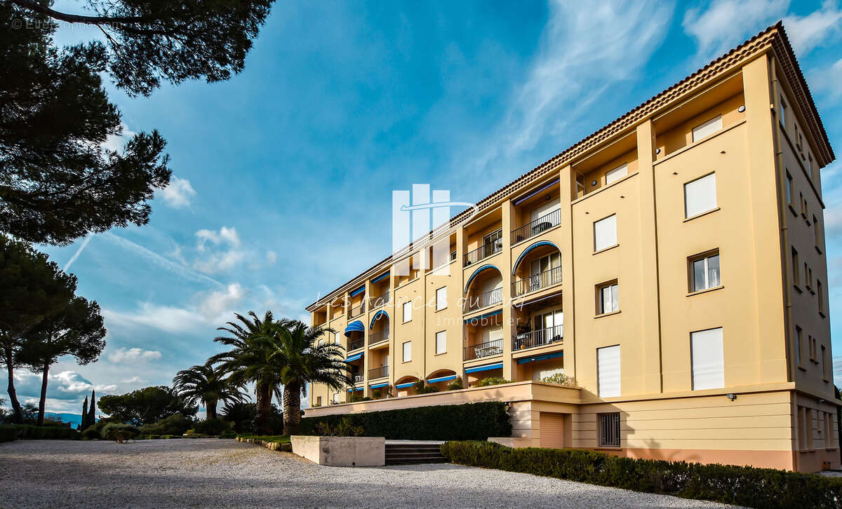 Appartement à SAINT-RAPHAEL