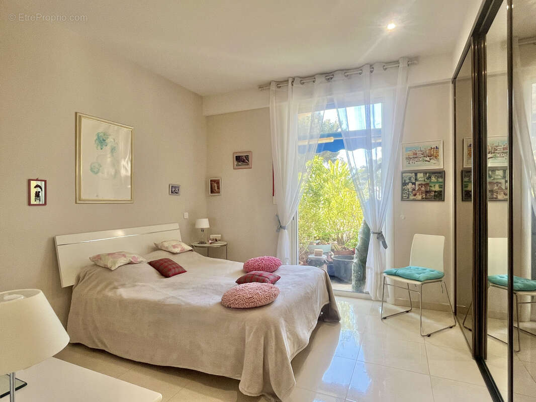 Appartement à SAINT-RAPHAEL