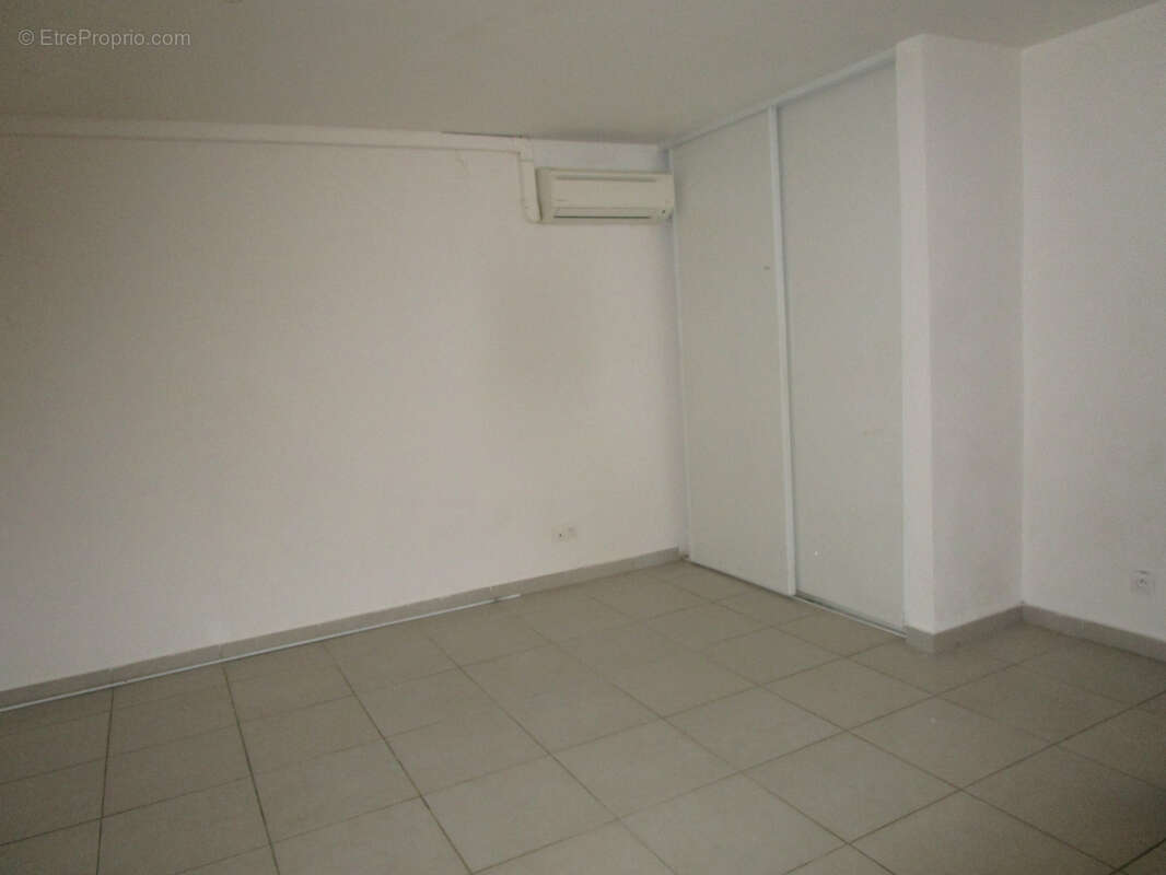 Appartement à KOUROU